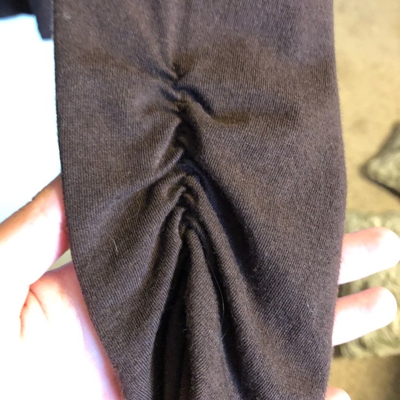 Brown turtle neck - Picture 3 of 6